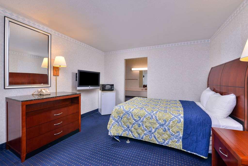 Americas Best Value Inn Of Decatur Habitación foto